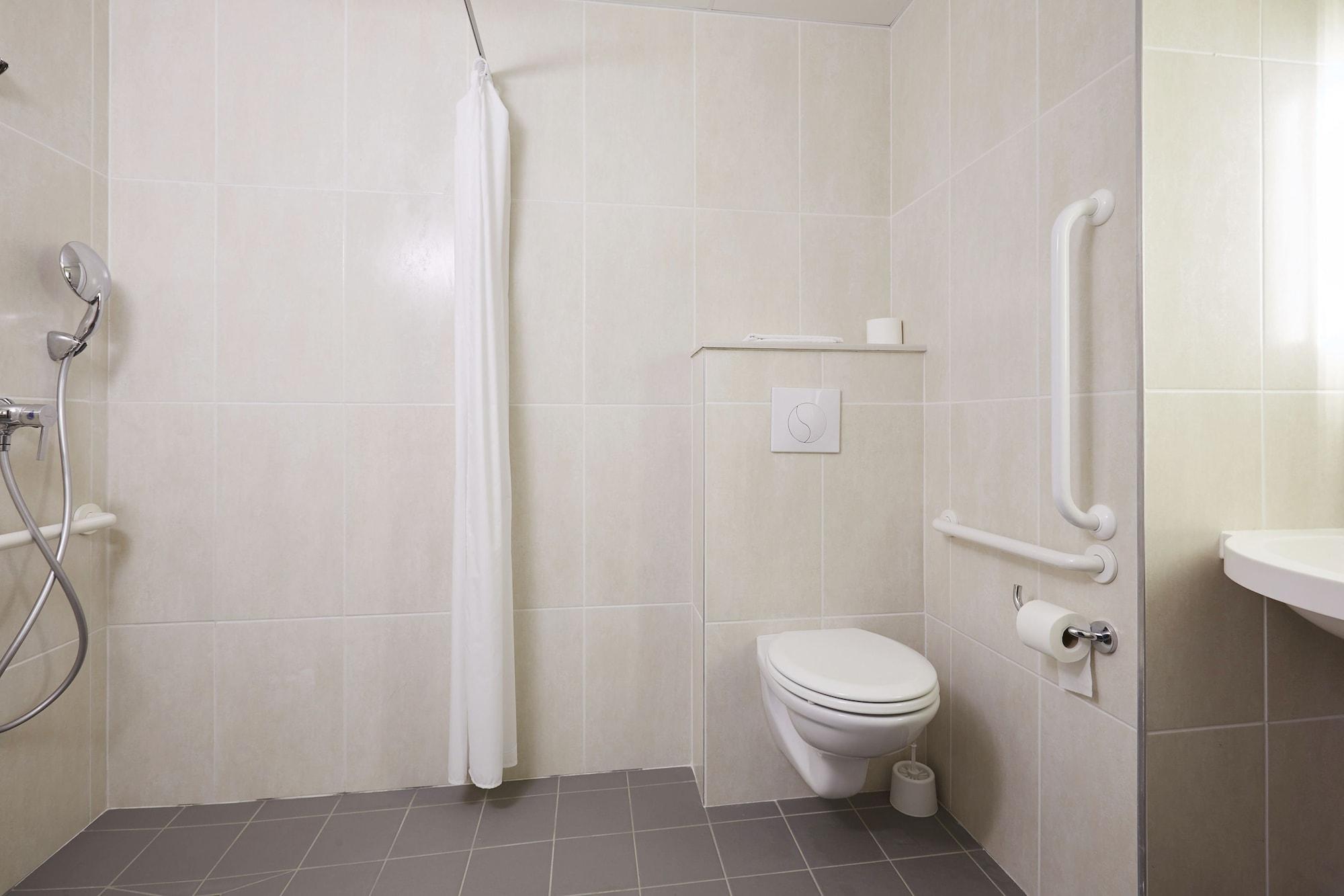 B&B Hotel Quimper Nord Douarnenez Bagian luar foto
