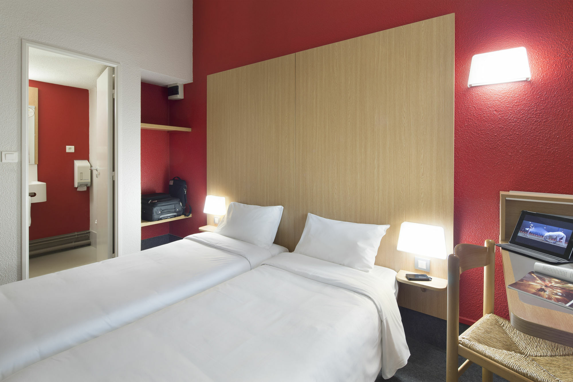 B&B Hotel Quimper Nord Douarnenez Bagian luar foto